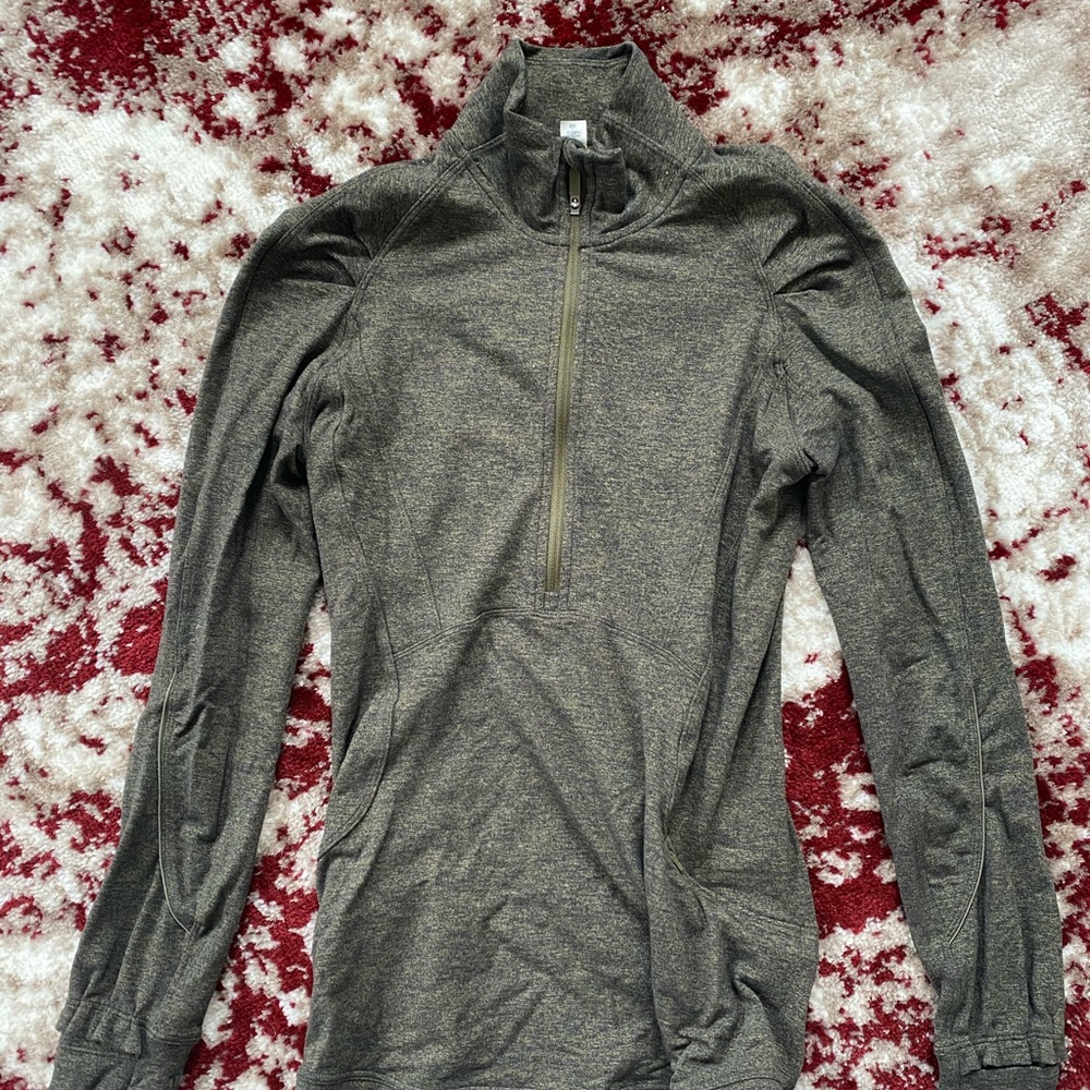 LuluLemon Hunter Green (SZ 2) Runners Jacket
